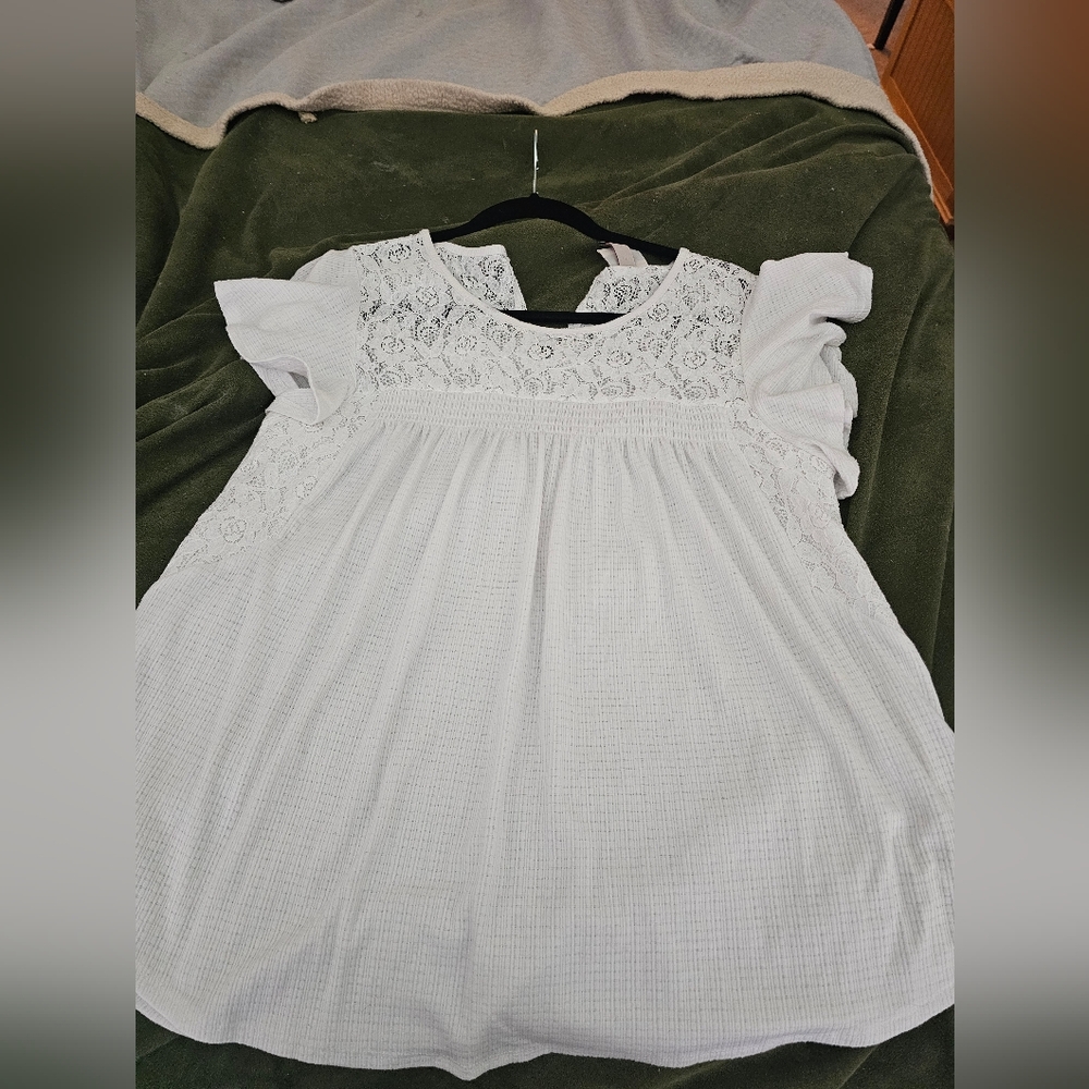 Women's Top